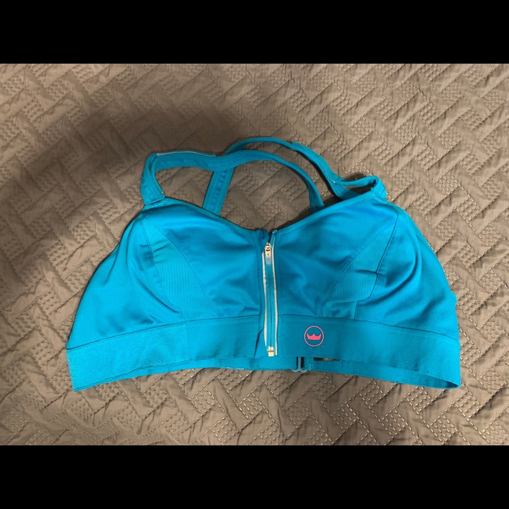 SheFit Ultimate Sports Bra